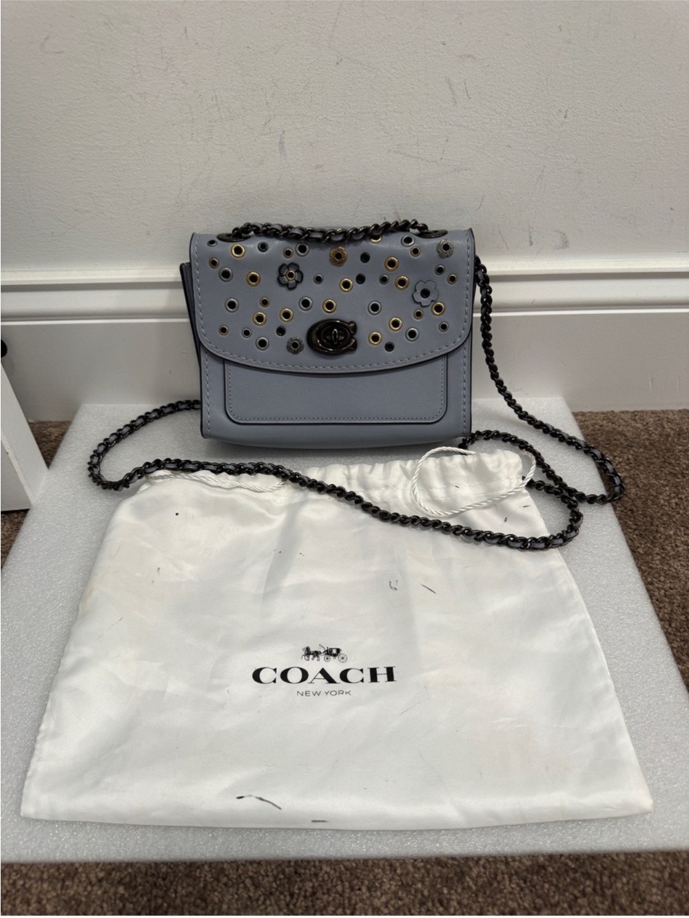 Coach Parker 18 Floral Eyelet Crossbody with rivets - Aqua Blue - Picture 4 of 9